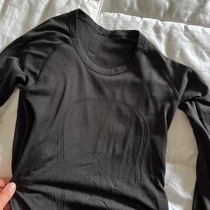 Lululemon swiftly tech long sleeve